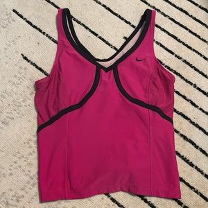 NIKE workout top
